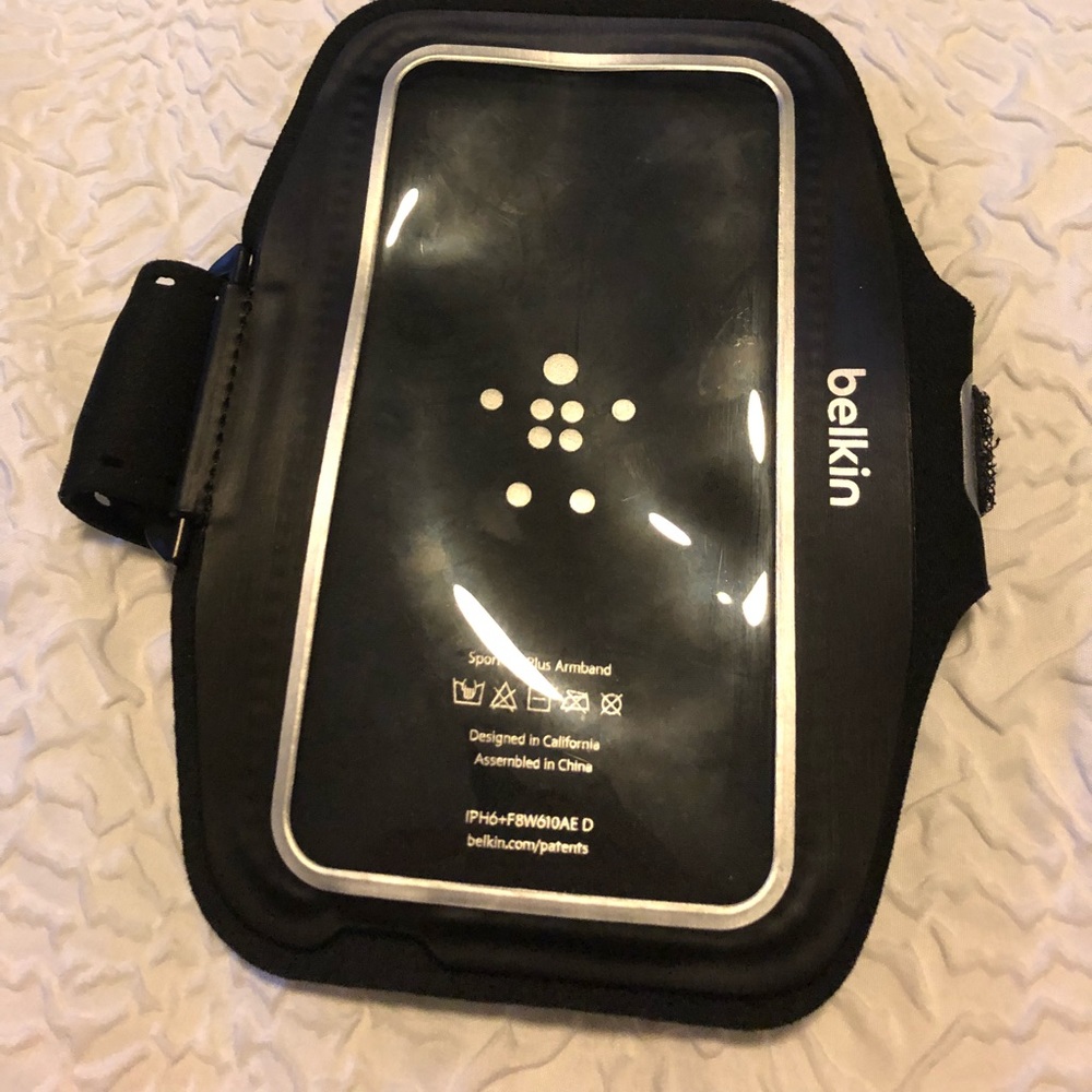 Band for iPhone 7 or 8 also fits plus